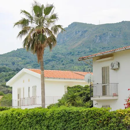 Вилла Agata - Sea Life Акведольчи